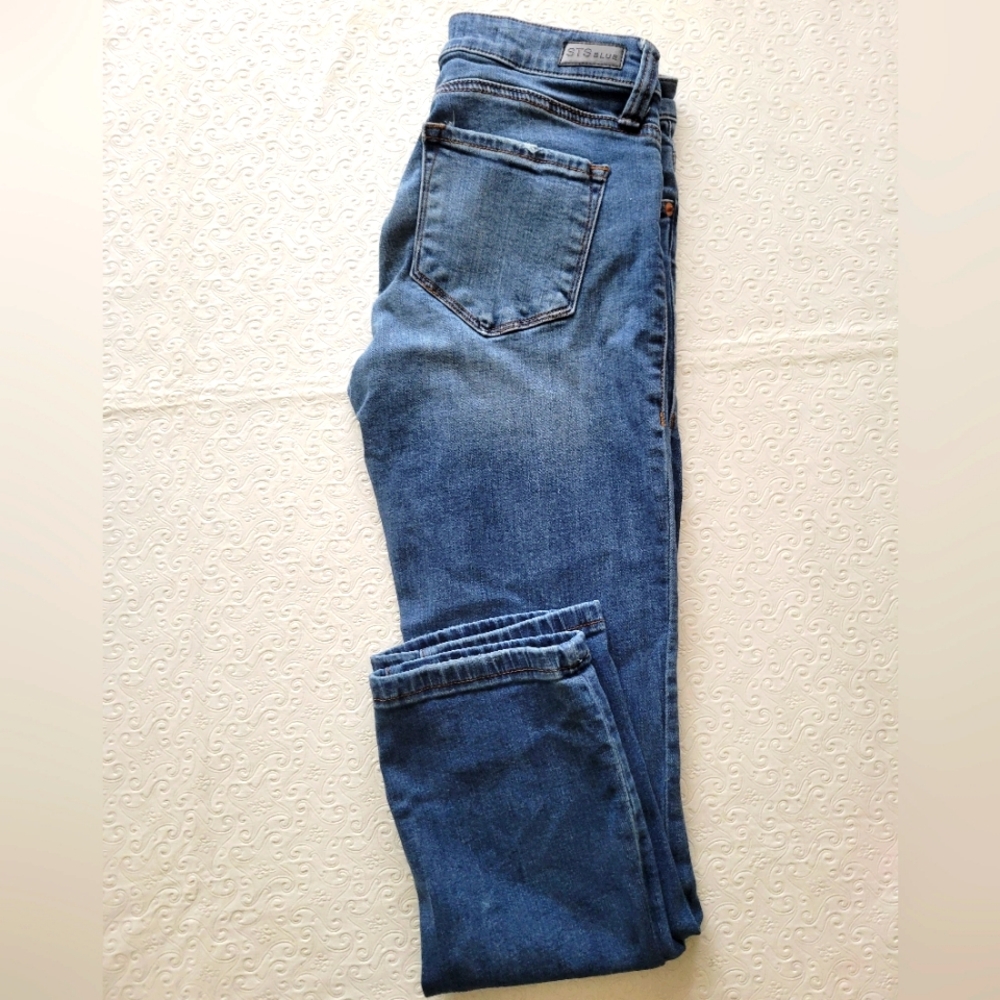 STS Blue Cassie Crop Blue Jeans Women's sz 26 - Picture 1 of 10